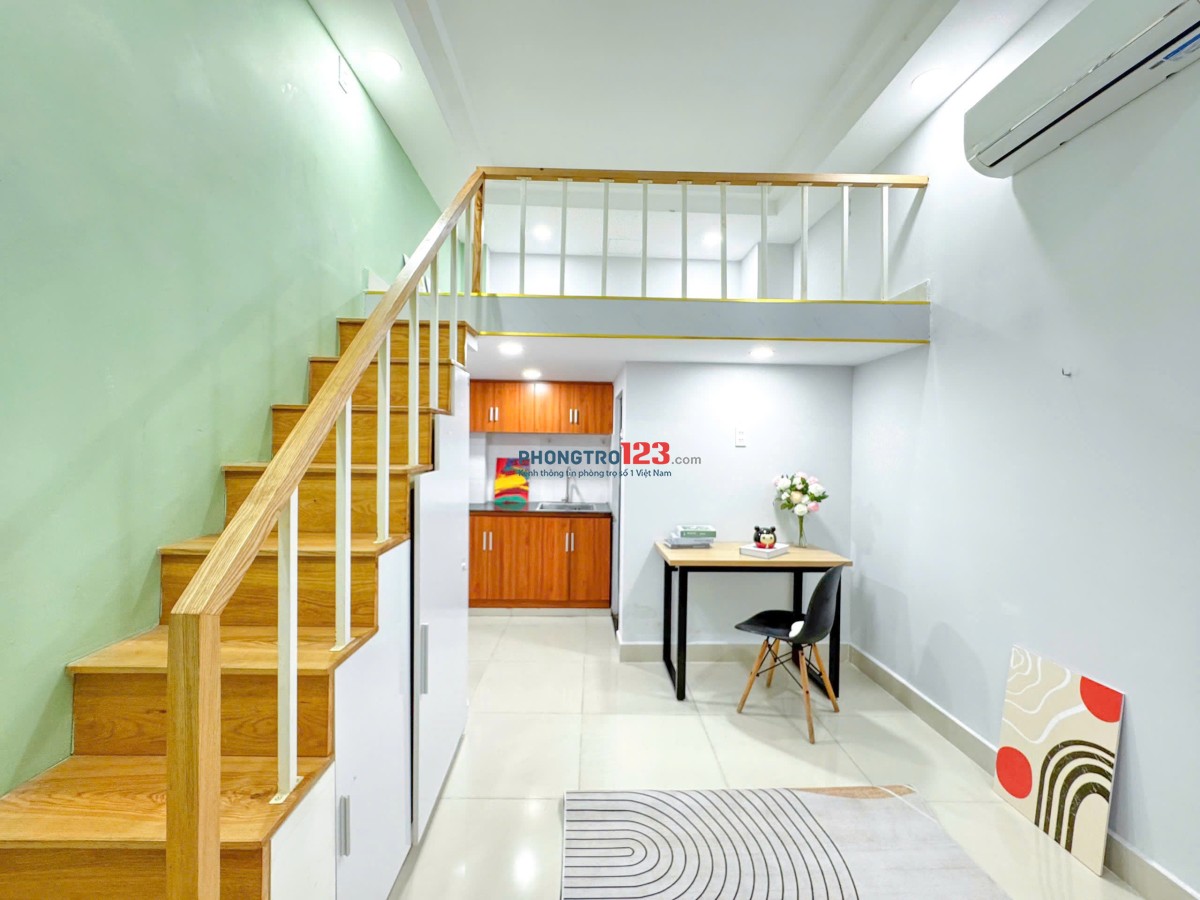 NỘI THẤT CƠ BẢN PHÒNG MỚI TINH CÓ GÁC GẦN ĐH VĂN LANG, HUTECH, GIAO THÔNG VẬN TẢI
