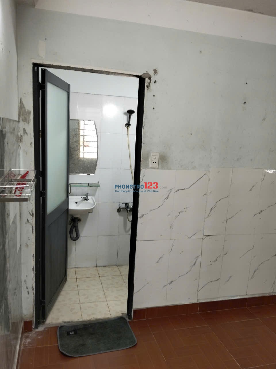 Cho thuê phòng trọ trong khu dân cư đông đúc