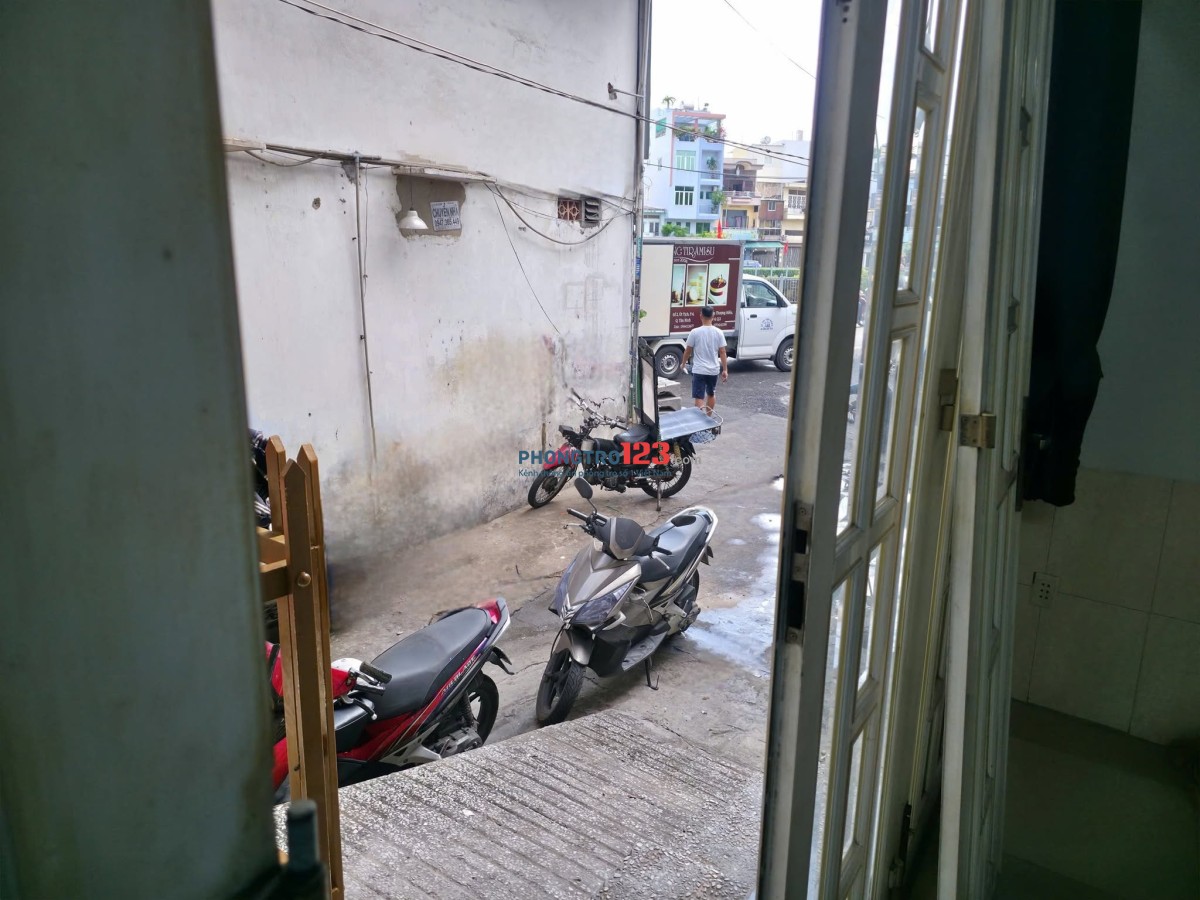 CHO THUÊ 2 PHÒNG LẦU 3, 60m2 (2 P. ngủ + WC+bếp+ban công) và 1 PHÒNG TRỆT MẶT TIỀN TRƯỜNG SA (35m2)