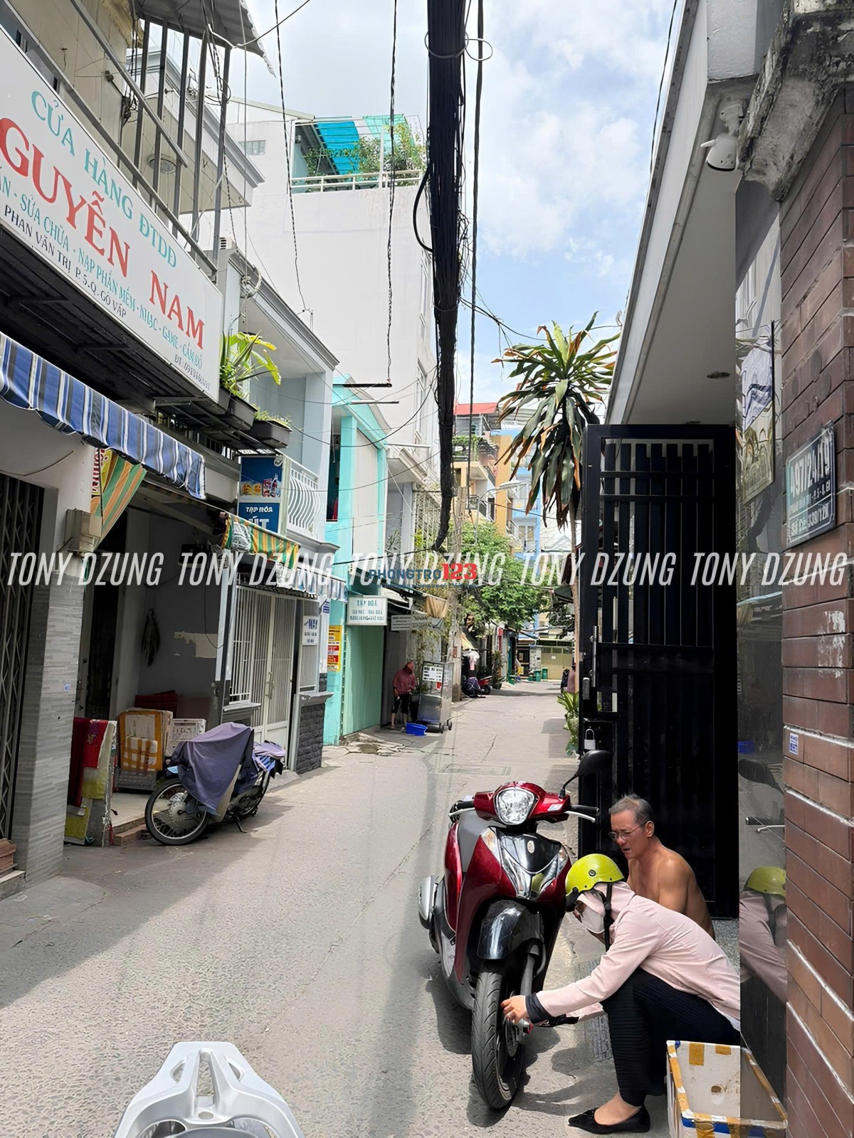 PHÒNG TRỌ HẠT DẺ CHỈ 1.5TR - NGAY EMART PHAN VĂN TRỊ - GẦN ĐH CÔNG NGHIỆP