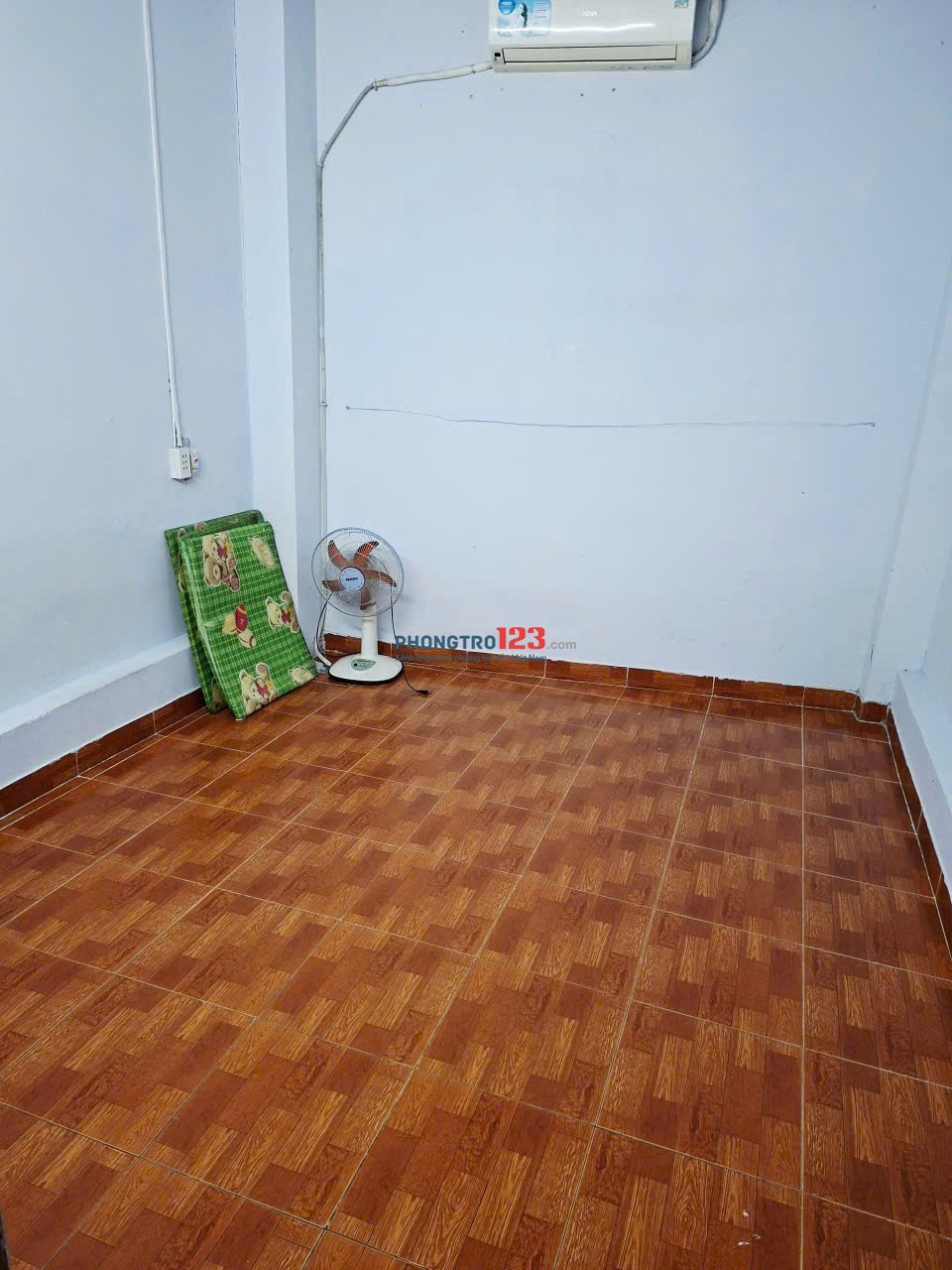 Cho Thuê Phòng Q10.rộng rãi thoải mái. Cửa sổ.nội thất 3tr100