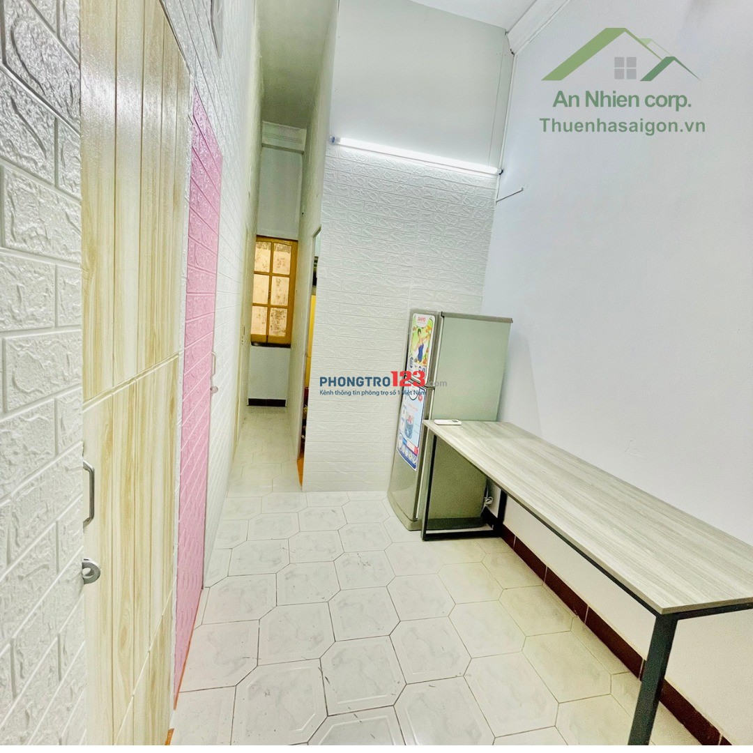 Cho thuê phòng trọ 2tr4/tháng. Võ Oanh, P. 25, Bình Thạnh (cũ), HCM. Cách ĐH GTVT 5 phút đi bộ. DÀNH
