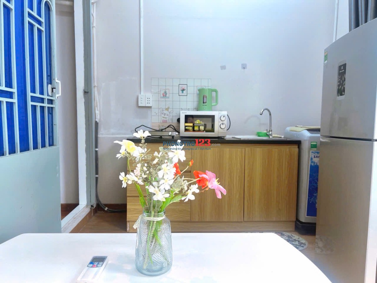 CHO THUÊ PHÒNG TRỌ SINH VIÊN GẦN UEH, ĐH SƯ PHẠM, HUFLIT – 1PN FULL NỘI THẤT LÊ VĂN SỸ Q3