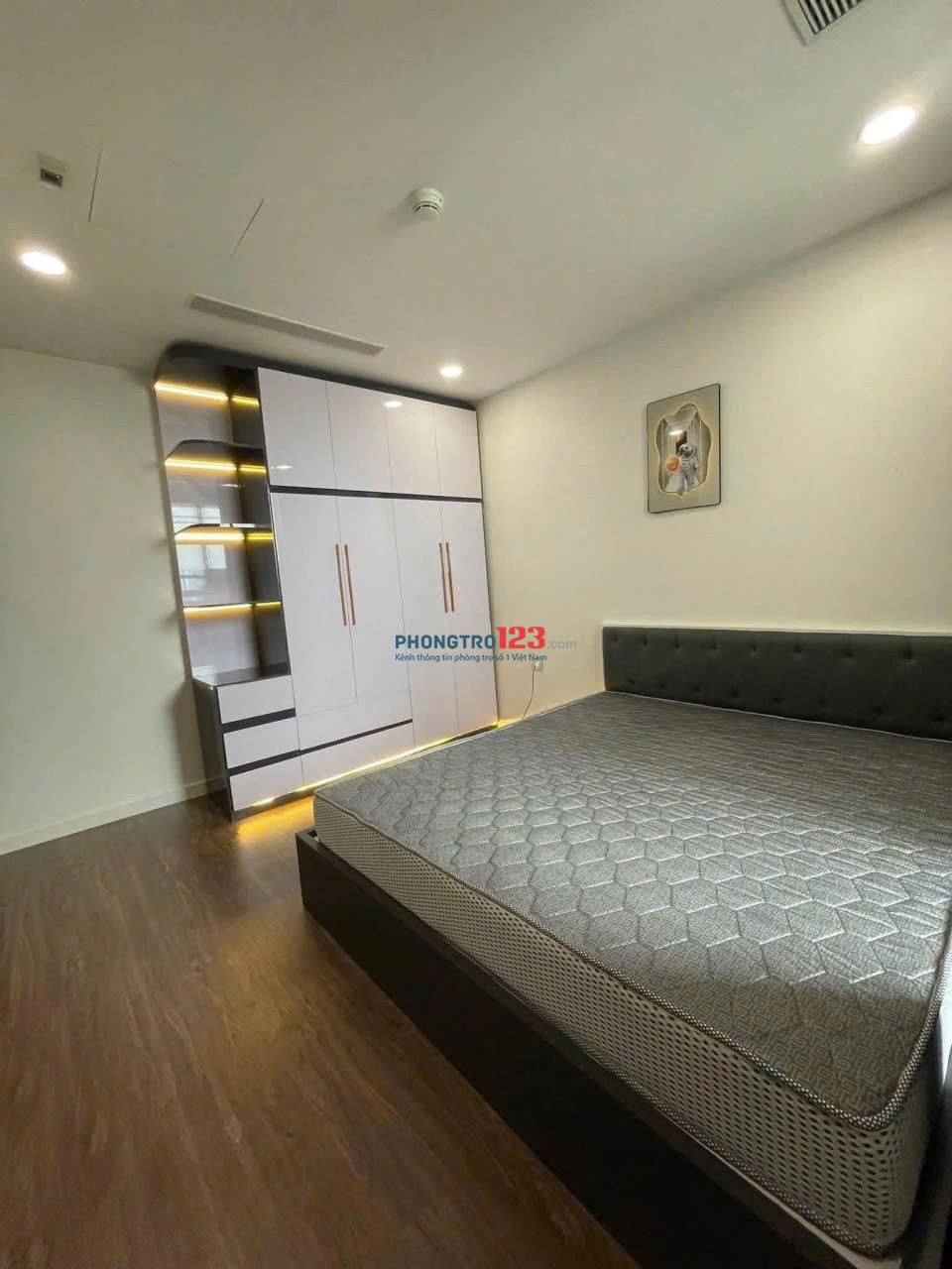 Chung cư Tân Phước, Lý Thường Kiệt, Q11: 92m2, 3PN, nhà mới, NTCC, 15tr