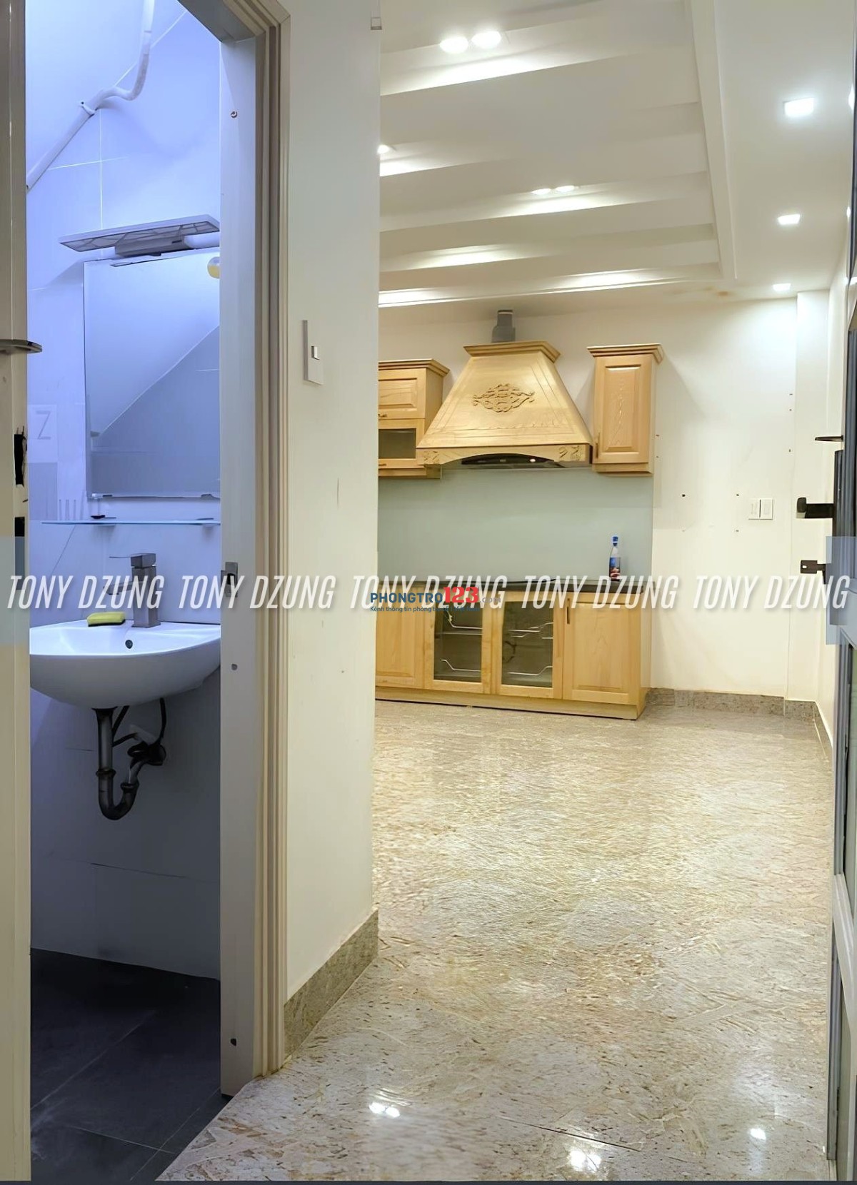 PHÒNG SẴN MÁY LẠNH - KHU BẾP SIÊU RỘNG CÓ BẾP TỪ - GẦN VINCOM PHAN VĂN TRỊ