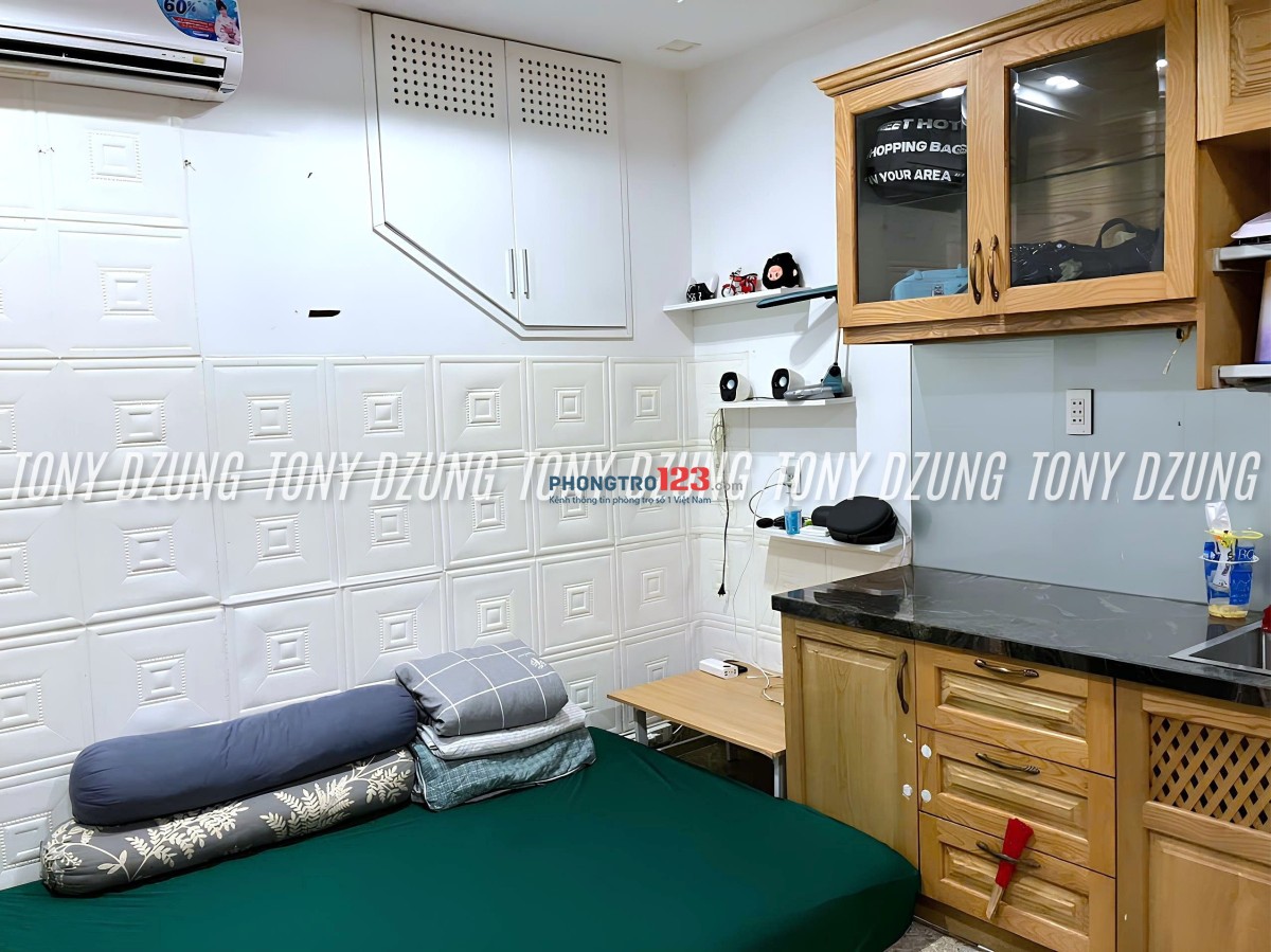 PHÒNG SẴN MÁY LẠNH - KHU BẾP SIÊU RỘNG CÓ BẾP TỪ - GẦN VINCOM PHAN VĂN TRỊ