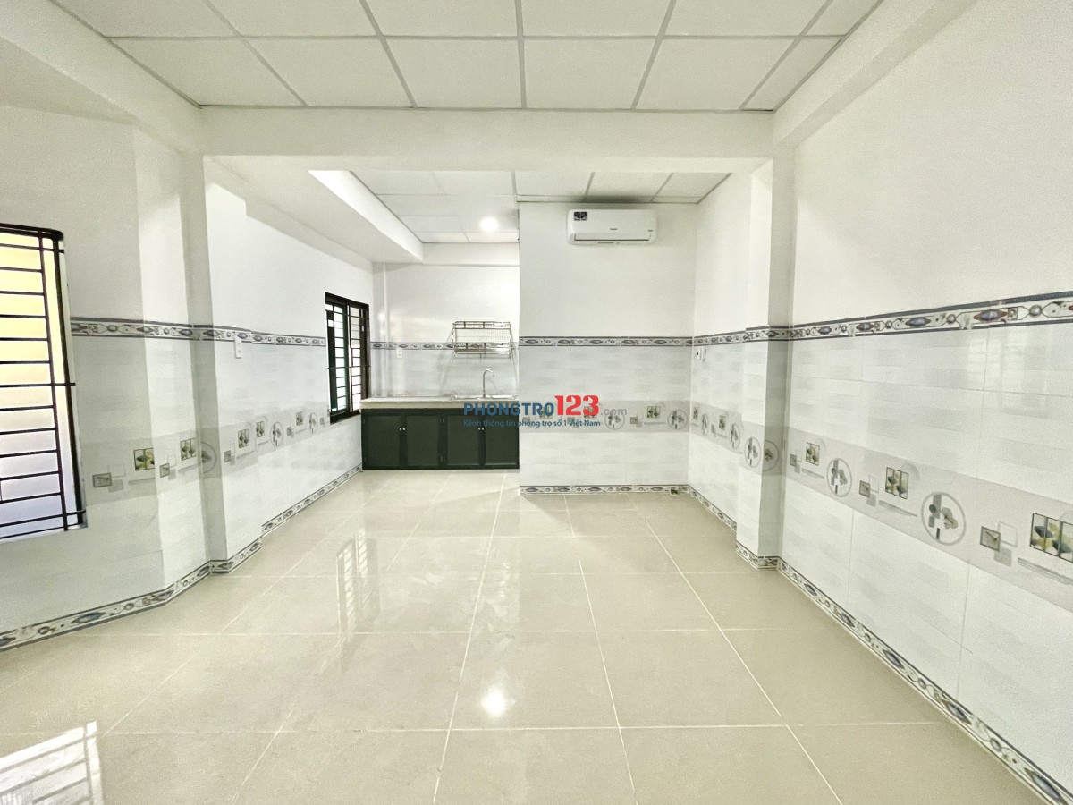 PHÒNG NGAY ĐẠI LỘ 3 - CAO ĐẲNG KINH TẾ ĐỐI NGOẠI - GLOBAL CITY 30m2 CÓ MÁY LẠNH Ở 3-4 BẠN GIÁ RẺ