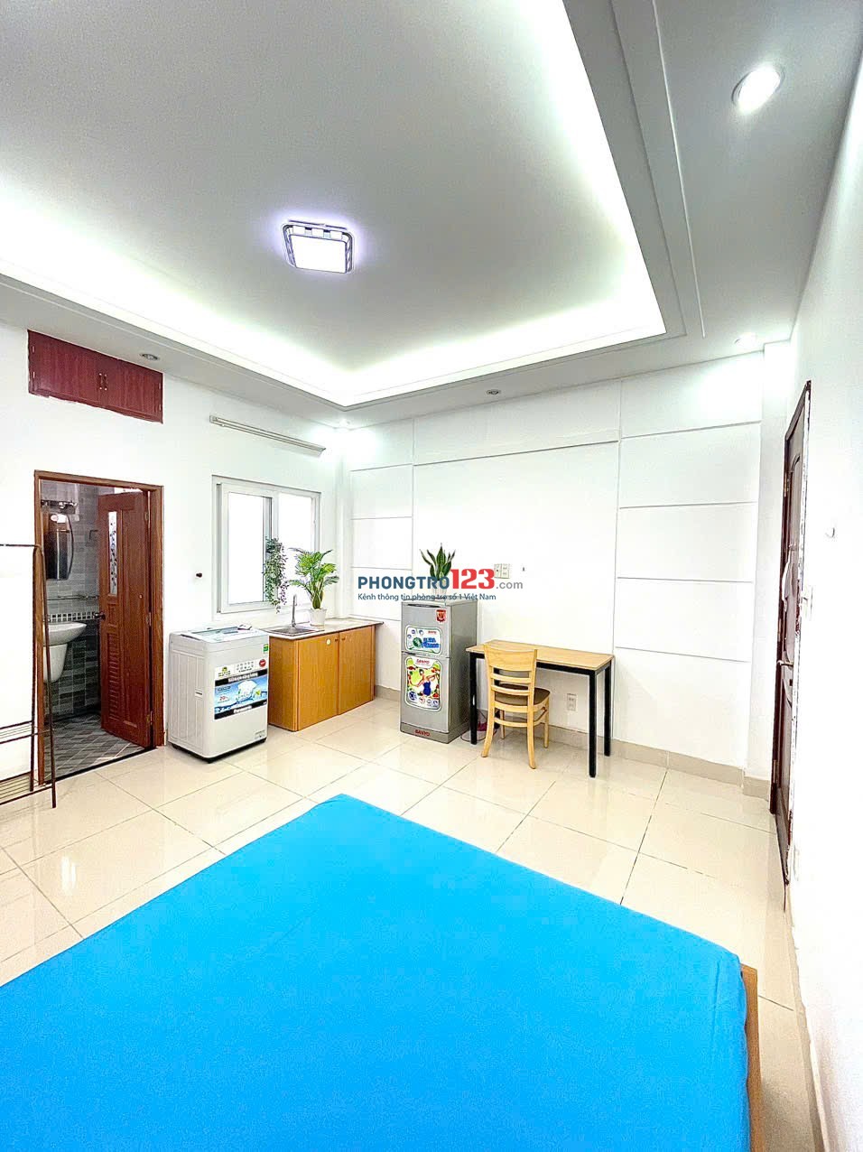  Phòng trọ rộng full nội thất gần ĐH Sư phạm TP.HCM & Học viện Hàng không Huỳnh Văn Bánh, Phú Nhuậ