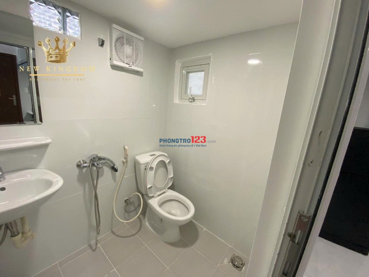 Cho thuê phòng gác lửng đẹp, thang máy, bảo vệ, Full NT - Bình Thạnh gần Hàng xanh; UTH, FTU, UEF