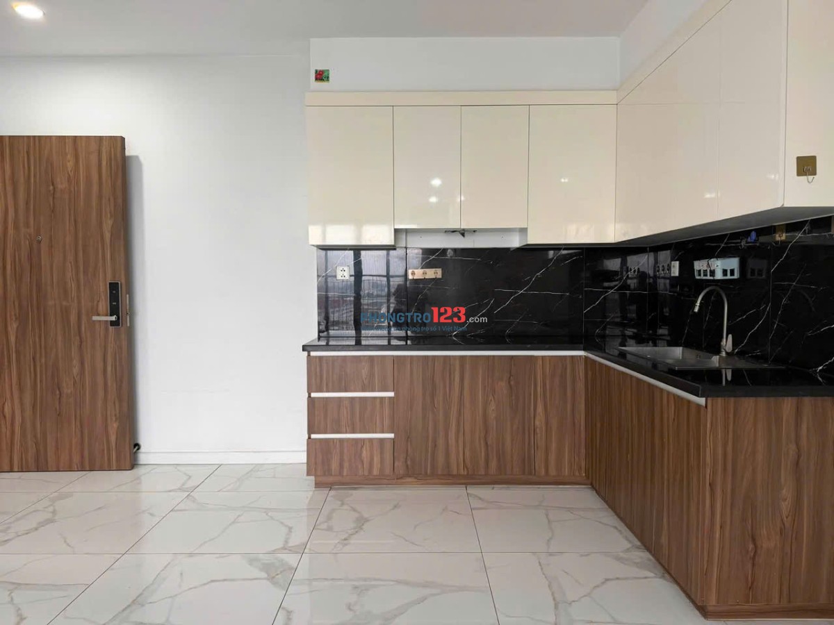 CC Nguyễn Thượng Hiền . BT . DT 60m2 2PN NTCB Giá 11Tr