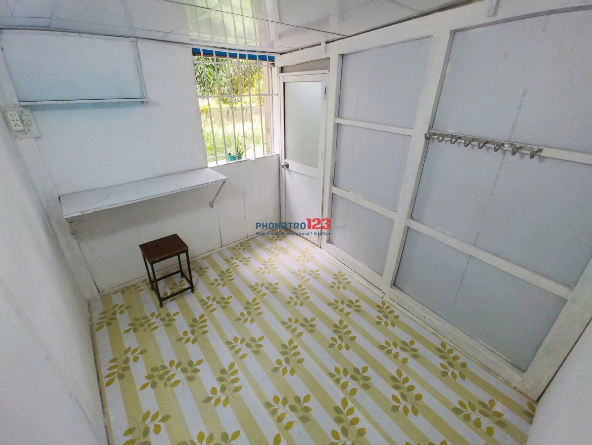 Chính chủ cho thuê phòng trọ 33m2, có khoản sân trước 20m2, tại đường 38A Vĩnh Phú