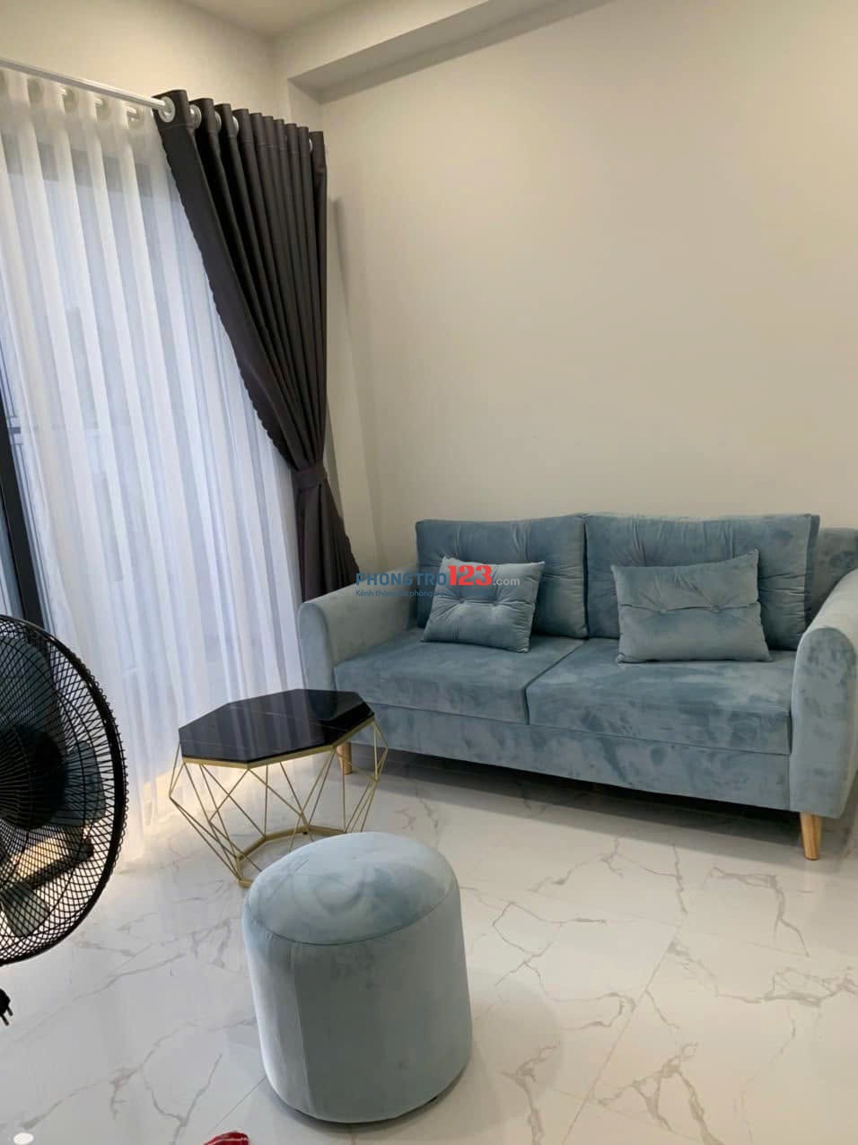 Cho thuê chung cư Central Plaza, Phạm Văn Hai - 2PN, Full nội thất giá thuê 13tr/tháng