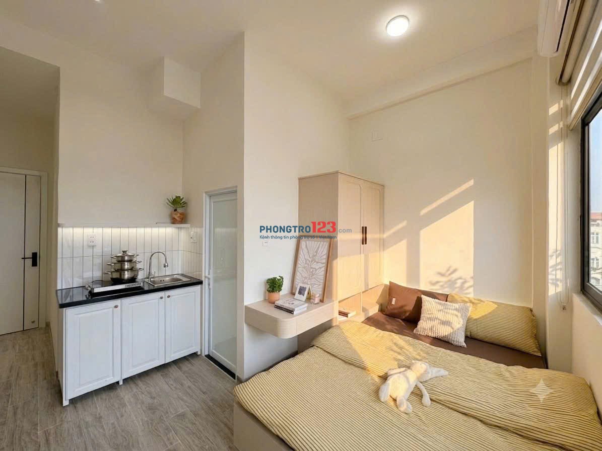 PHÒNG BAN CÔNG MỚI XÂY THOÁNG AN DƯƠNG VƯƠNG FULL TIỆN NGHI CHỈ 5.6 TR