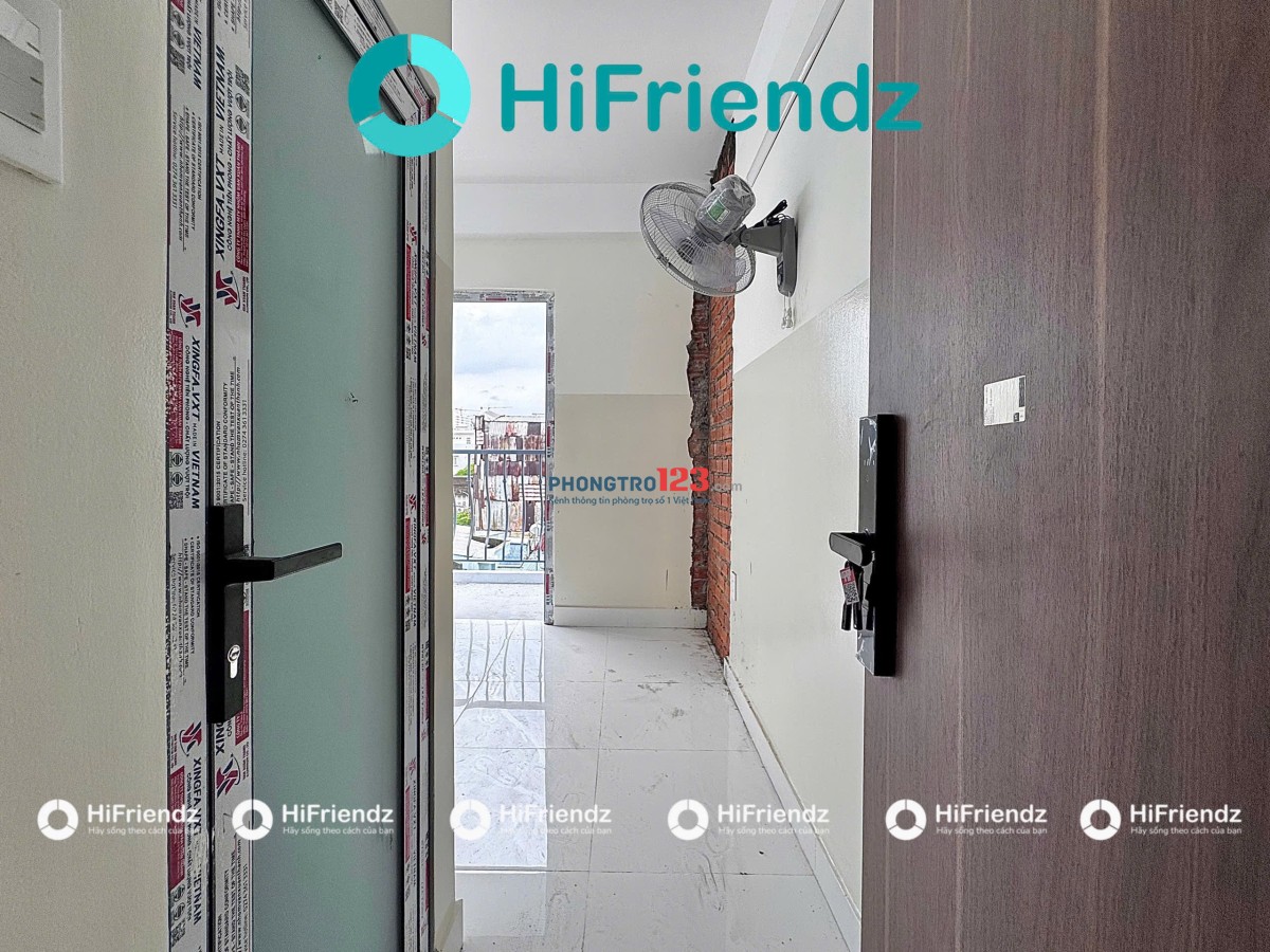PHÒNG MỚI ĐANG HOÀN THIỆN FULL NỘI THẤT BAN CÔNG GẦN ĐẠI HỌC HUTECH, VĂN LANG, CÔNG NGHIỆP,…