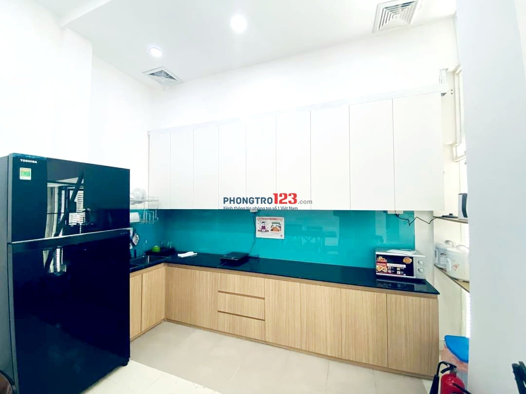 KTX SV Bình Thạnh Ngay Hàng Xanh Đầy Đủ Tiện Nghi
