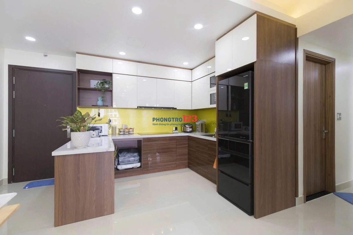 Cho thuê Chung Cư Res 11 - Lạc Long Quân 3 PN Full NT cao cấp giá 14,5 tr/th