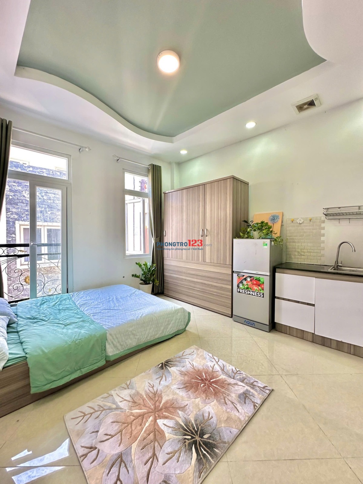 Cho thuê phòng ban công thoáng, Full NT – Nguyễn Xí, Bình Thạnh đi bộ qua ĐH Văn Lang VLU, gần IUH