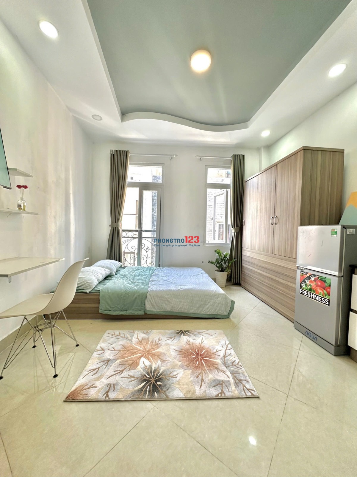 Cho thuê phòng ban công thoáng, Full NT – Nguyễn Xí, Bình Thạnh đi bộ qua ĐH Văn Lang VLU, gần IUH