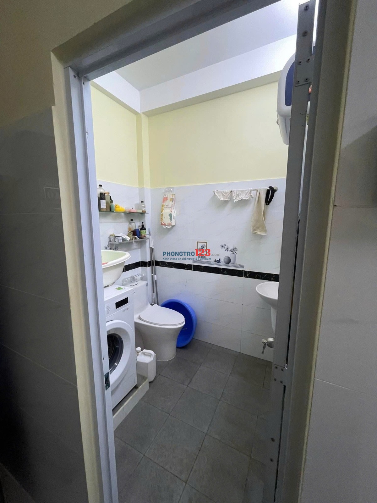 Chung cư Bà Huyện Thanh Quan, căn 2p ngủ giá 10,5tr/tháng