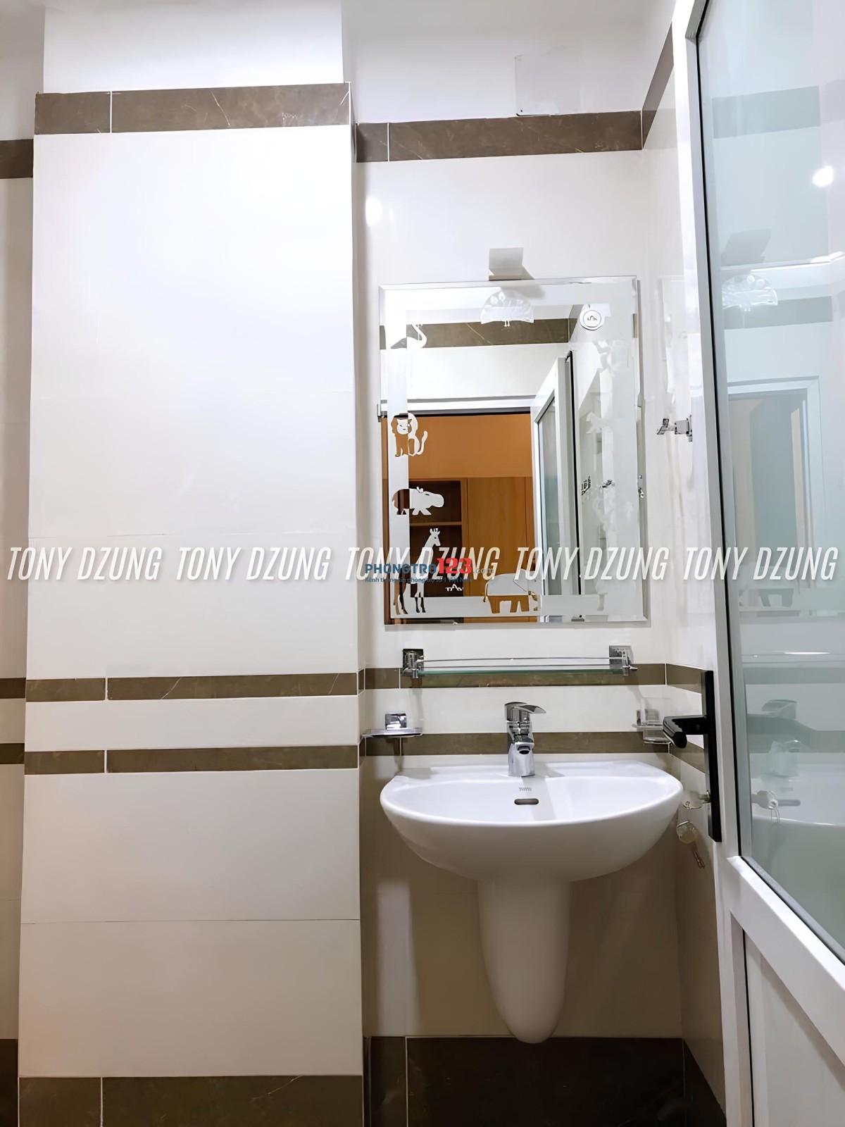 SLEEPBOX CAO CẤP (~20M2) - GẦN CÁC ĐẠI HỌC LỚN - VIEW LANDMARK 81 & GẦN TRUNG TÂM Q1
