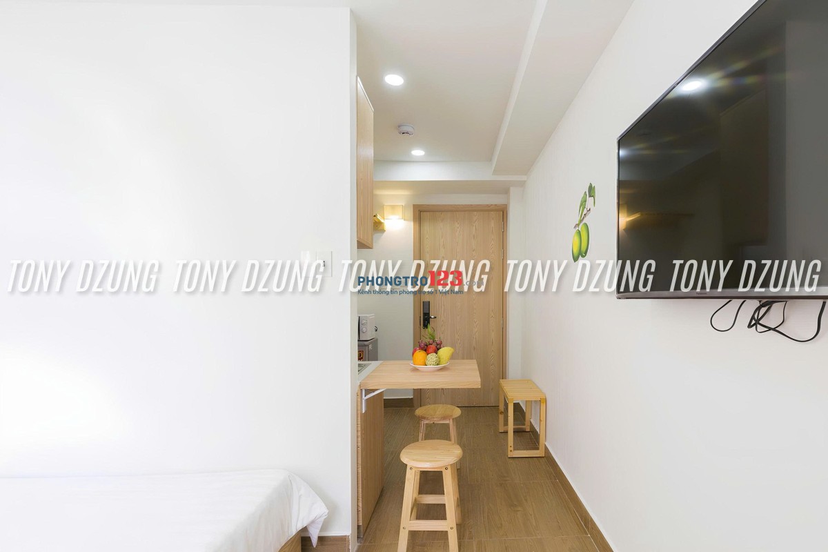 CĂN HỘ FULL NỘI THẤT CỬA SỔ LỚN THOÁNG - NGAY CHÂN CẦU BA SON QUẬN 1 - SÁT CÁC TRƯỜNG ĐH
