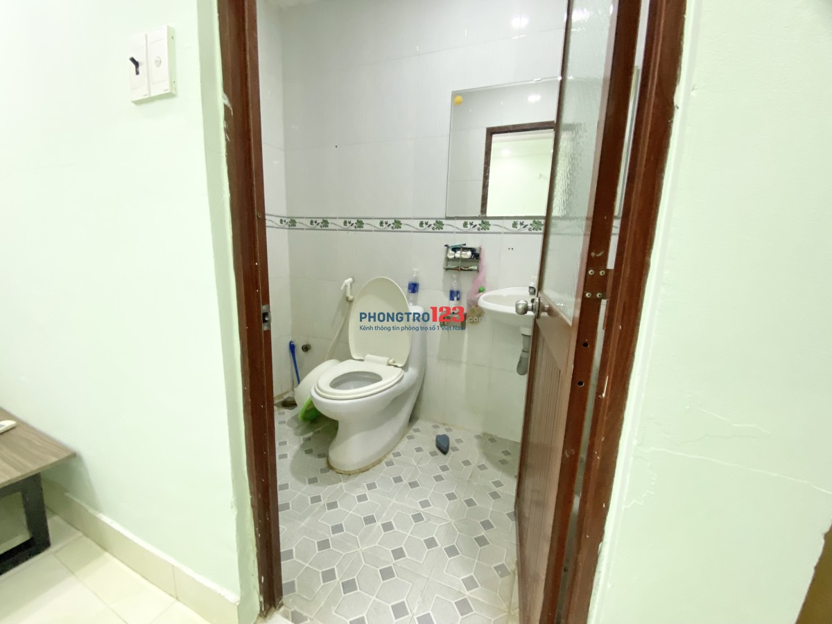 Phòng trọ full nội thất y hình chỉ 2,7tr qua Aeon Tân Phú, ĐH Công Thương 15p