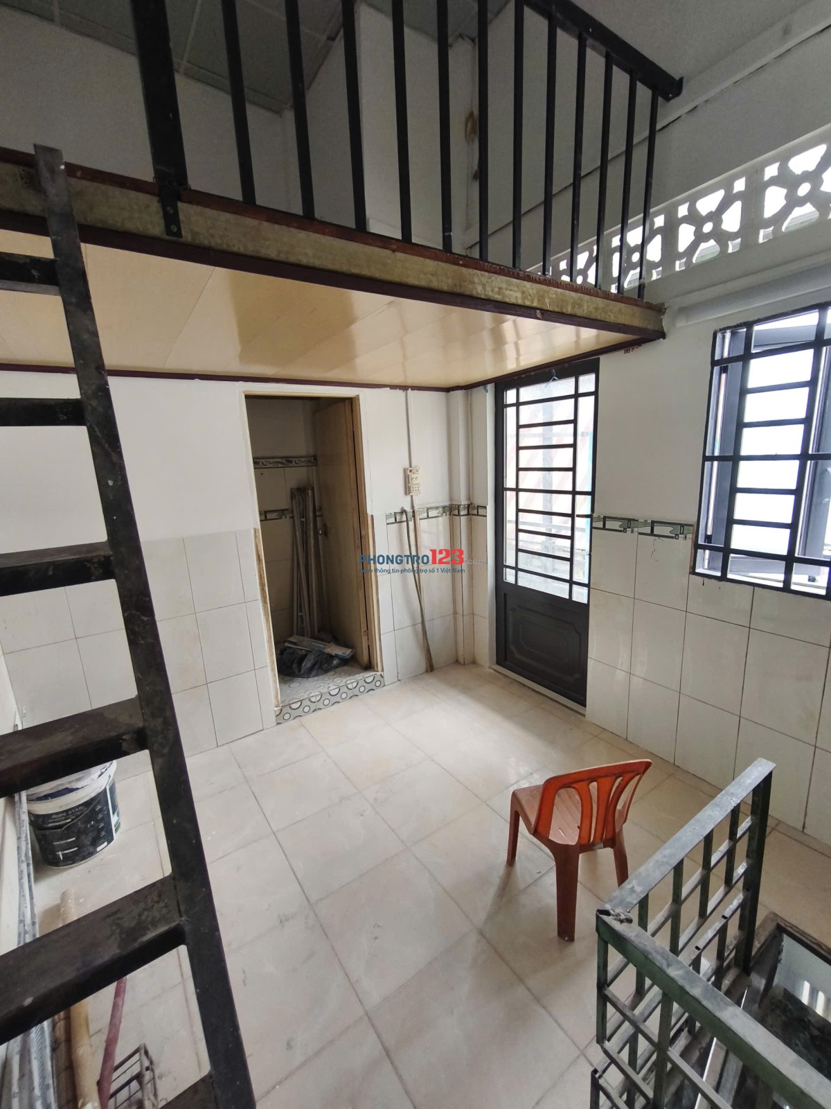  CHO THUÊ NHÀ NGUYÊN CĂN BÀ HOM – PHÚ LÂM – QUẬN 6 1 TRỆT + 1 LẦU + 1 LỬNG – 2 WC – NHÀ VỪA CẢI