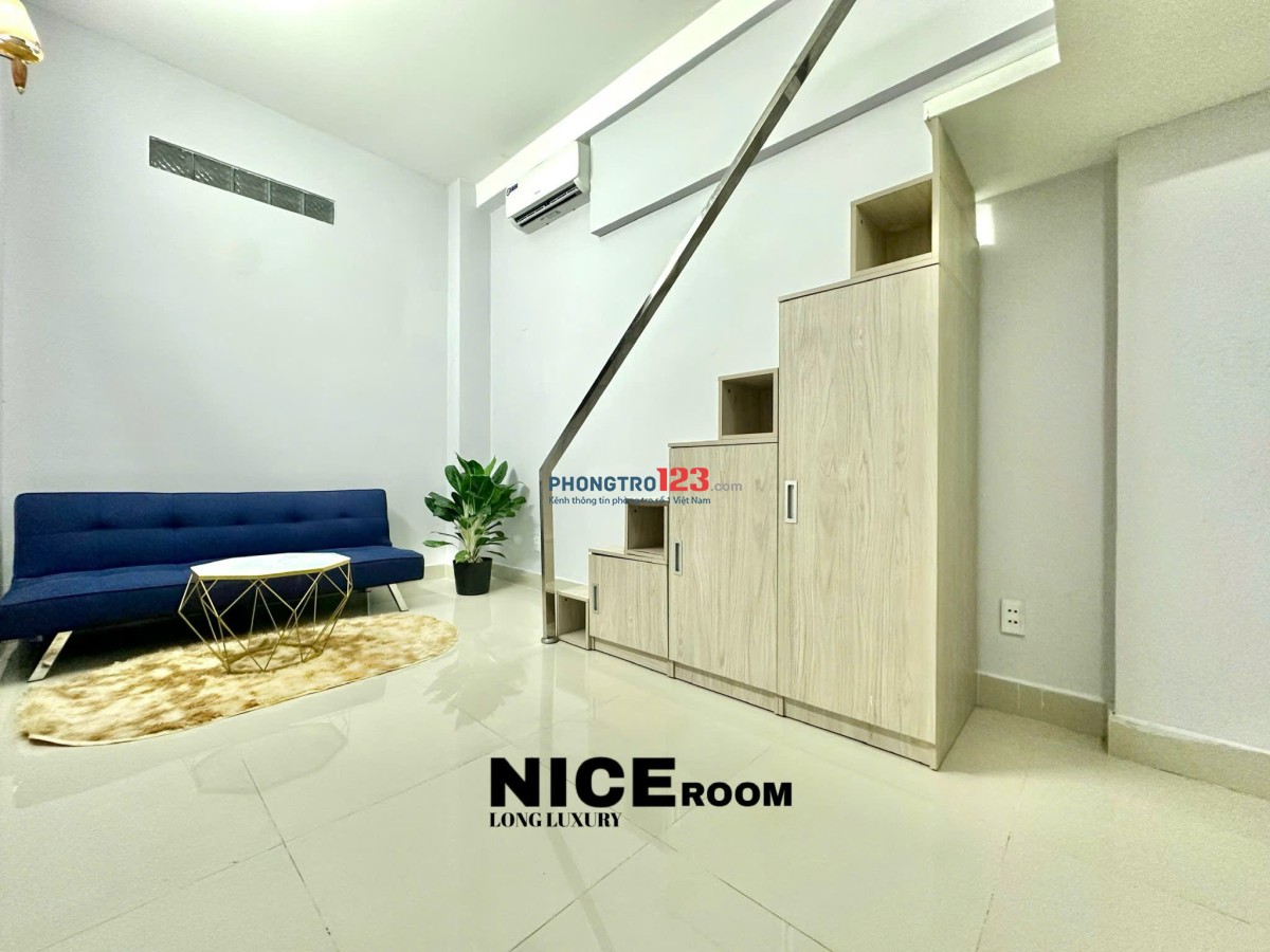 Cho thuê phòng gác lửng mới, cửa sổ lớn, sofa – Đi bộ qua VLU, gần IUH | Đặng Thùy Trâm, Bình Thạnh