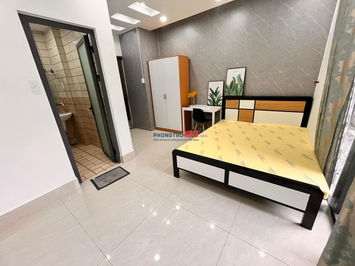 Phòng trọ cát lái gần citihome gần umt 4tr2 full nt tách bếp có ban công