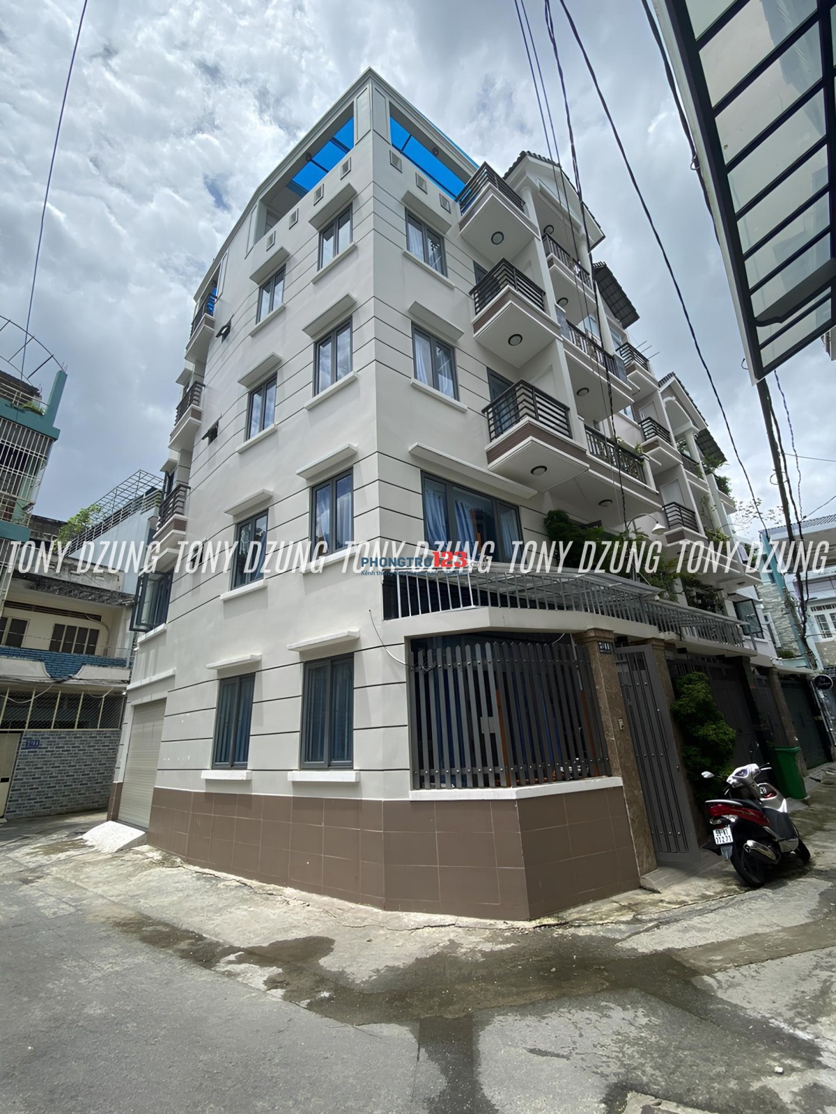 KTX CAO CẤP BAO TRỌN GÓI - SÁT ĐẠI HỌC CÔNG NGHIỆP - GẦN VINCOM PHAN VĂN TRỊ