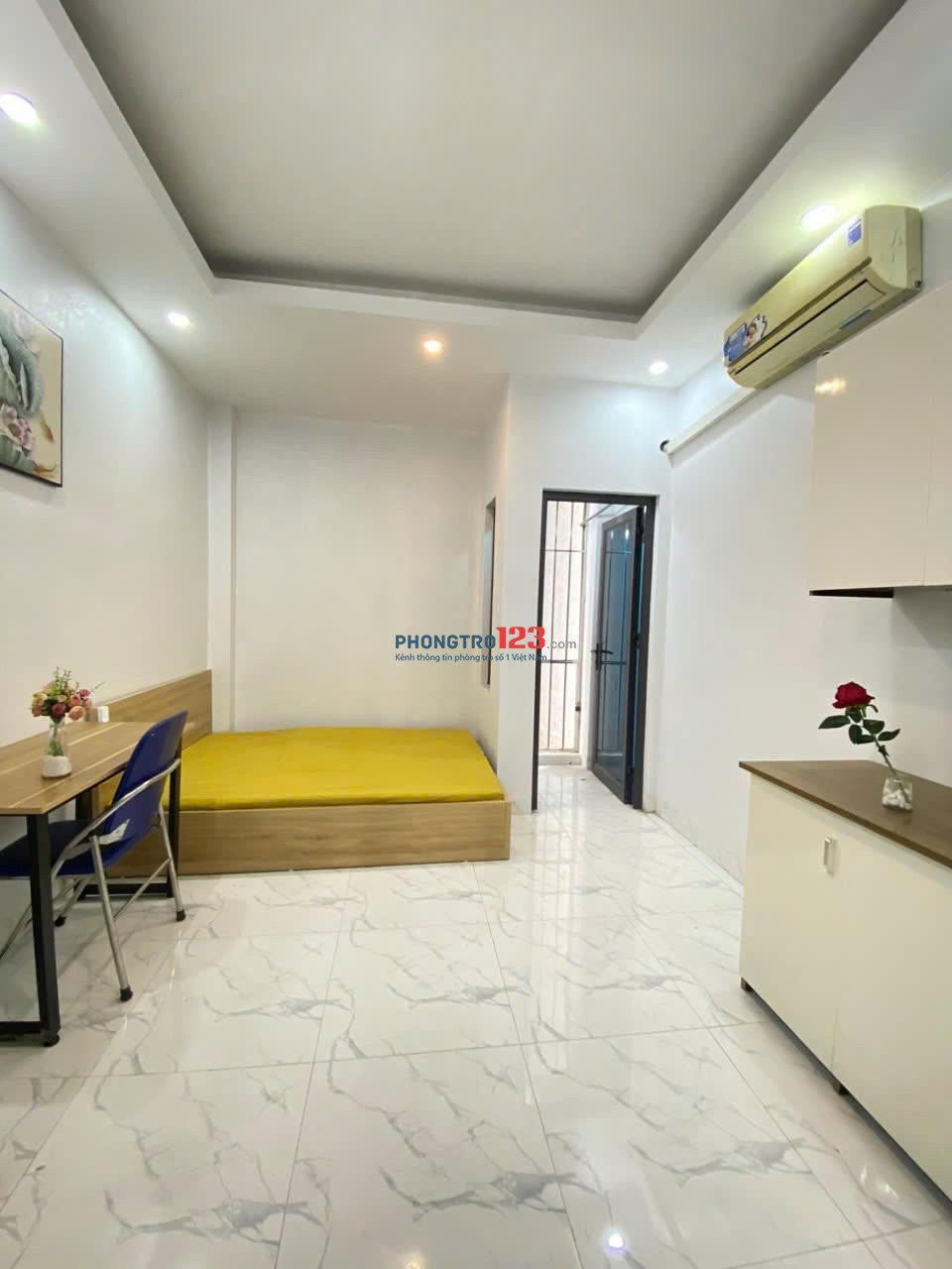 Nhà số 39 hẻm 90 ngách 64 ngõ 193 Phú Diễn , Bắc từ liêm trống Phòng 201 giá 3.4 tr vskk ở 10/9
