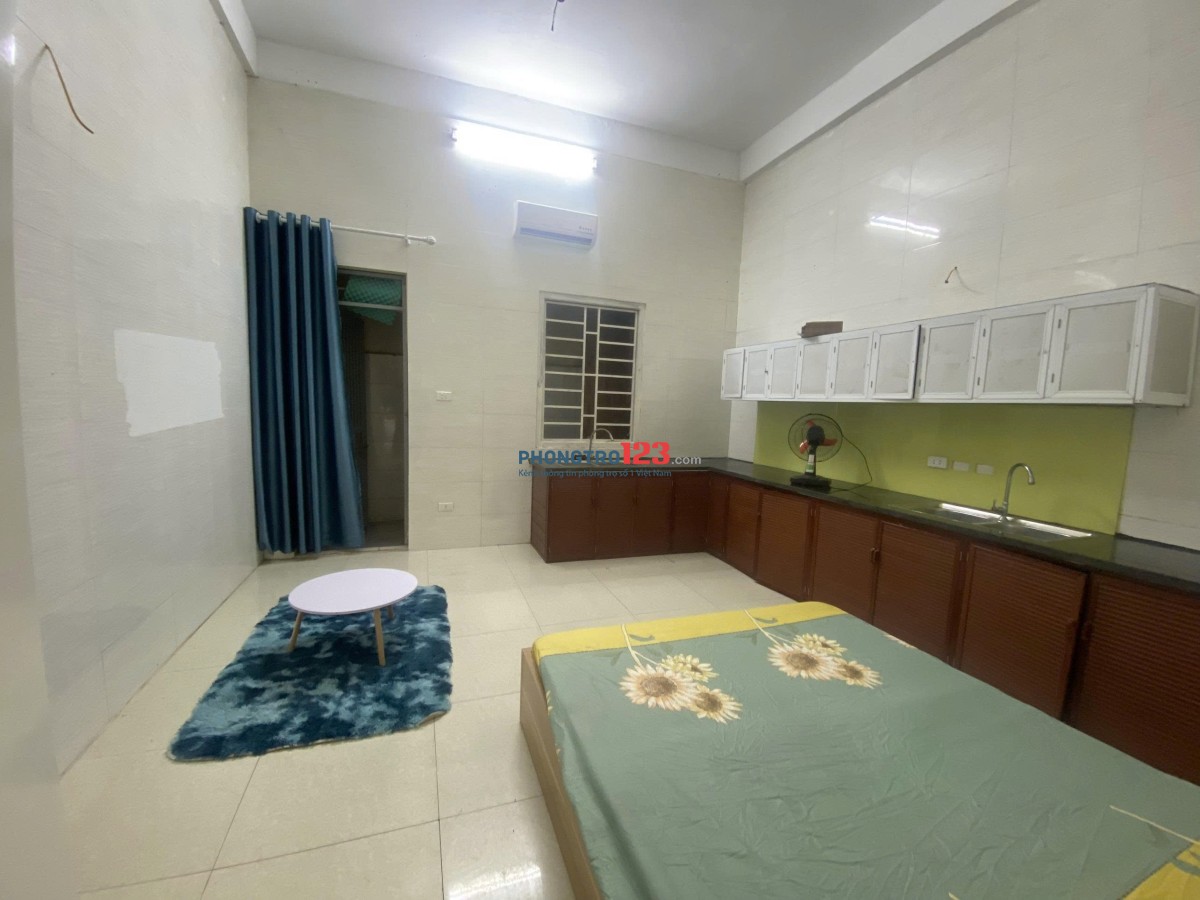  GẦN GOLDMARK CITY, HỒ TÙNG MẬU TRỐNG PHÒNG VÀO Ở 1/9 Địa chỉ: Nhà 11E3, ngõ 196 Hồ Tùng Mậu