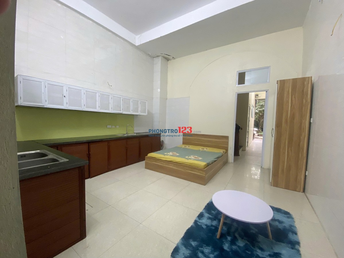  GẦN GOLDMARK CITY, HỒ TÙNG MẬU TRỐNG PHÒNG VÀO Ở 1/9 Địa chỉ: Nhà 11E3, ngõ 196 Hồ Tùng Mậu