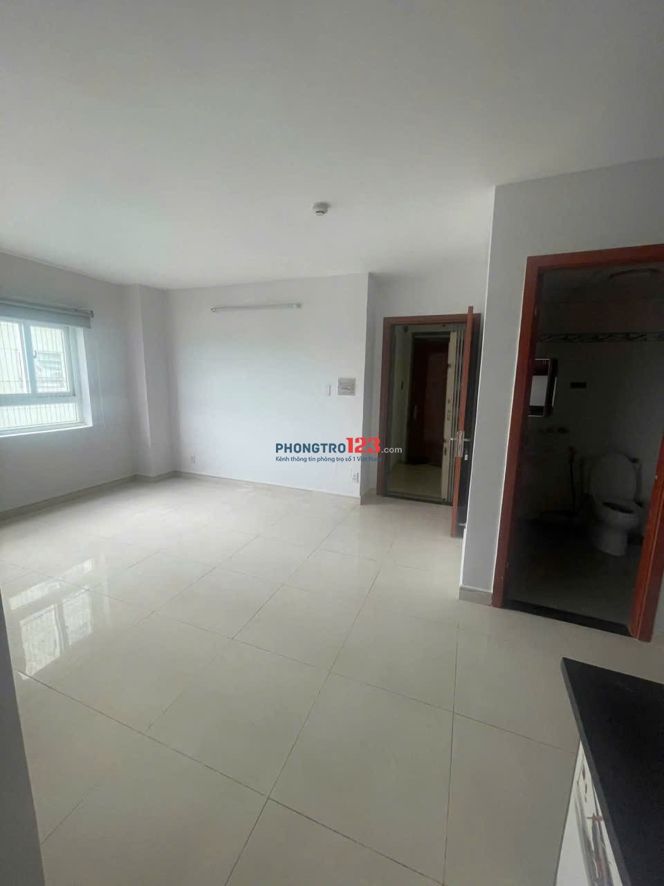 Chung cư Phạm Văn Đồng, GV: 80m2, NTCB, 10 triệu/tháng, 2PN