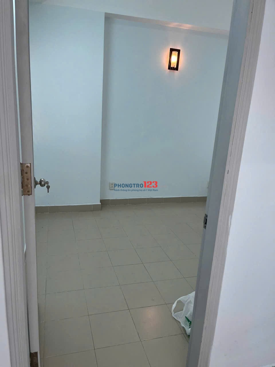 Chung cư Vũ Huy Tấn căn 66m2, 2p ngủ giá 9tr5/th