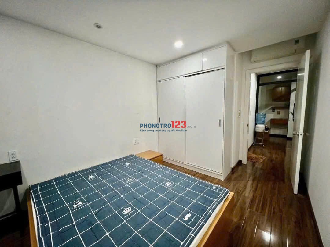 Cho thuê chung cư Lữ Gia, Phú Thọ - 100m2, 3PN, Full NT giá thuê 14tr5/tháng