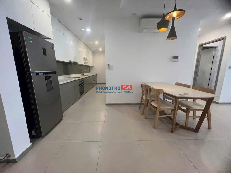 Chung cư Hoa Sen-Lạc Long Quân- 3PN full nội thất 98m2 giá 14 Tr/th.
