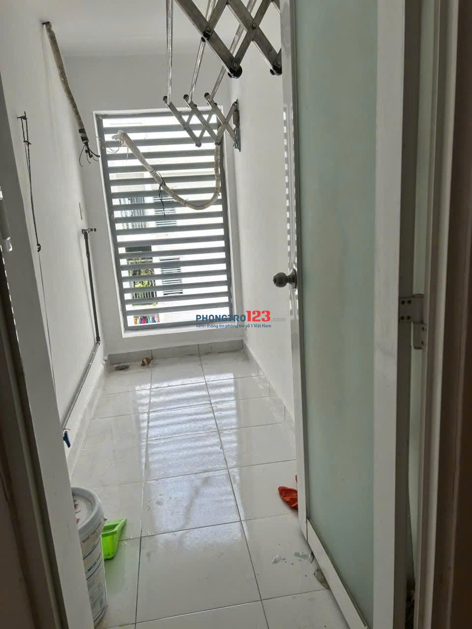 Chung cư Screc-Trường Sa, Quận 3-Ko nội thất, 2PN, 84m2 Giá 11 triệu/th.