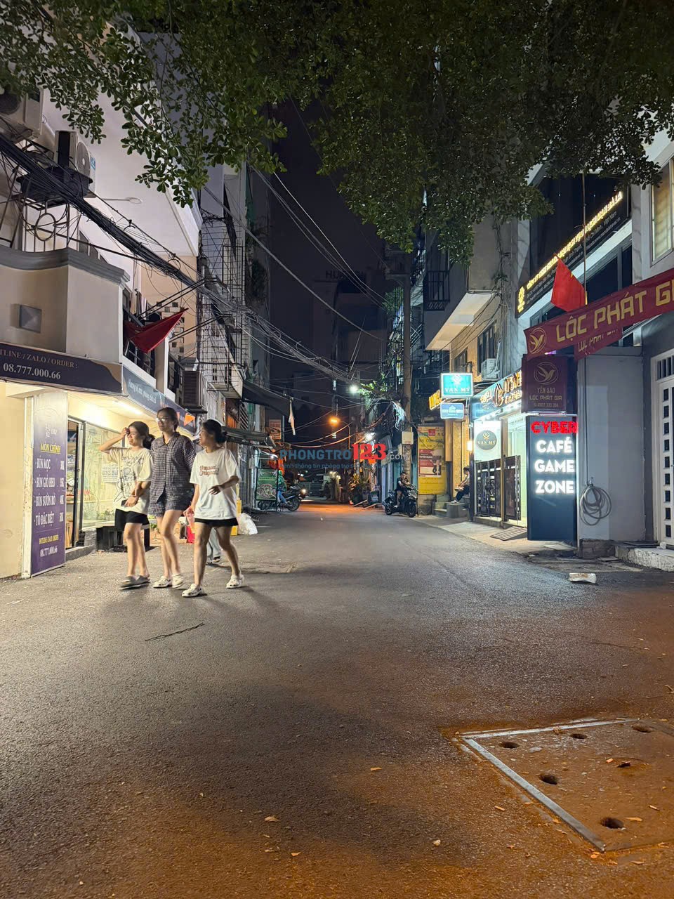 Cho thuê phòng gác lửng 30m² cực gần FTU2, UTH, Hutech, máy giặt riêng – Nguyễn Gia Trí, Bình Thạnh
