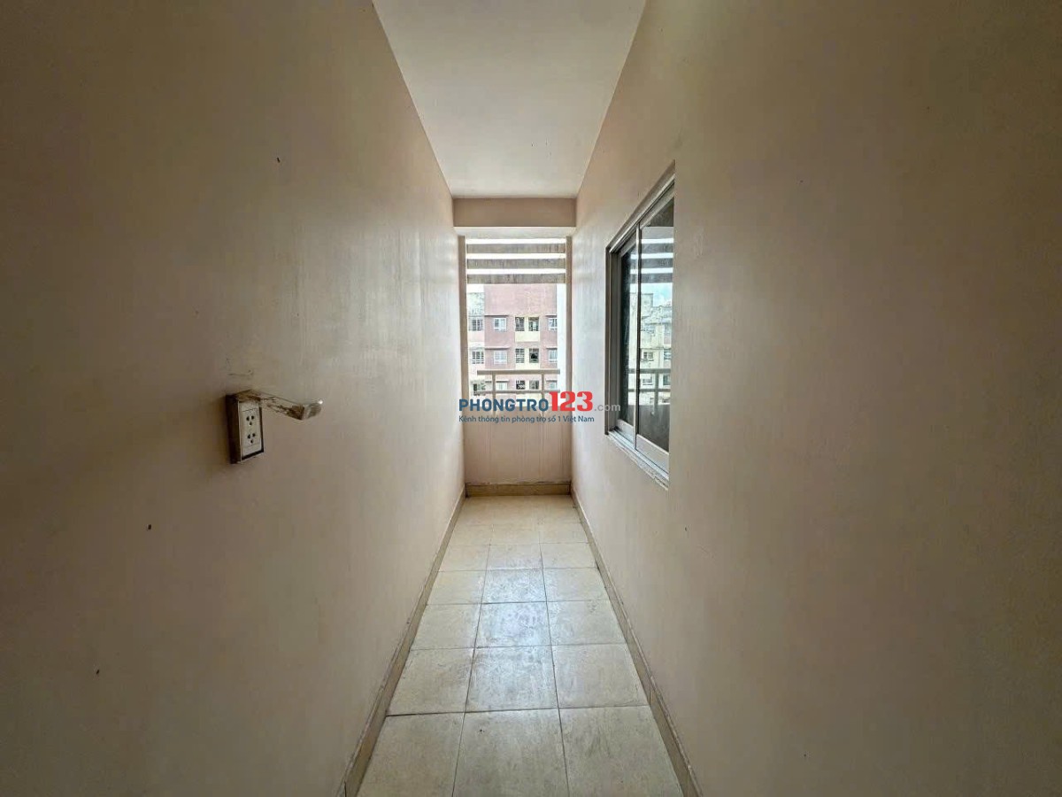 Chung cư Bưu Điện-Lý Thường Kiệt: căn 3p ngủ, 2wc, giá 11tr/tháng