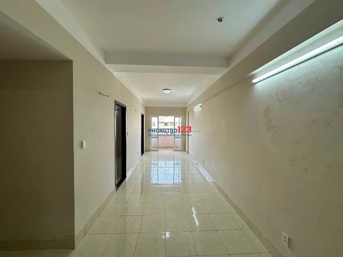 Chung cư Bưu Điện-Lý Thường Kiệt: căn 3p ngủ, 2wc, giá 11tr/tháng