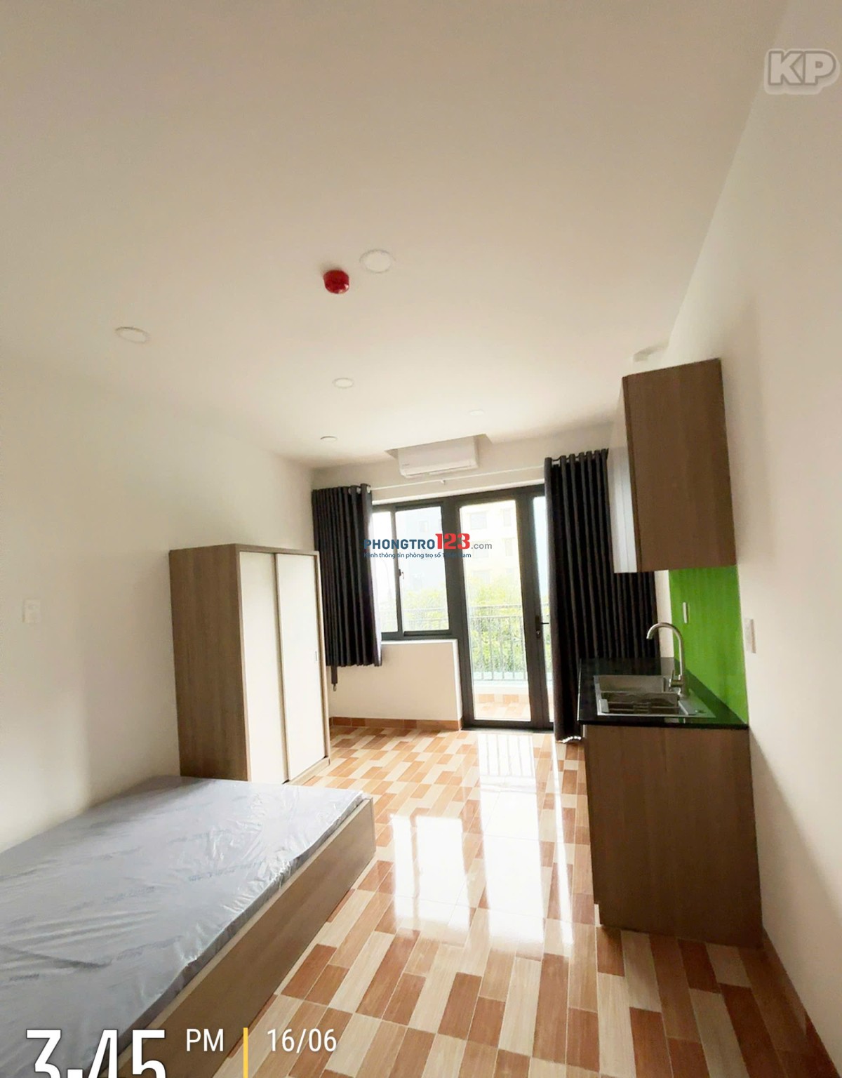 CHDV đi bộ tới UMT, ngay cát lái, 4tr7 siêu rộng 30m2 full nt có ban công (30/8 ở được)