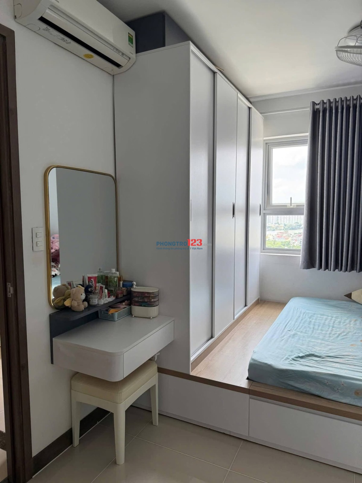 Cho thuê chung cư Phú Thọ - Căn góc 3PN, Full nội thất, giá 14tr/tháng