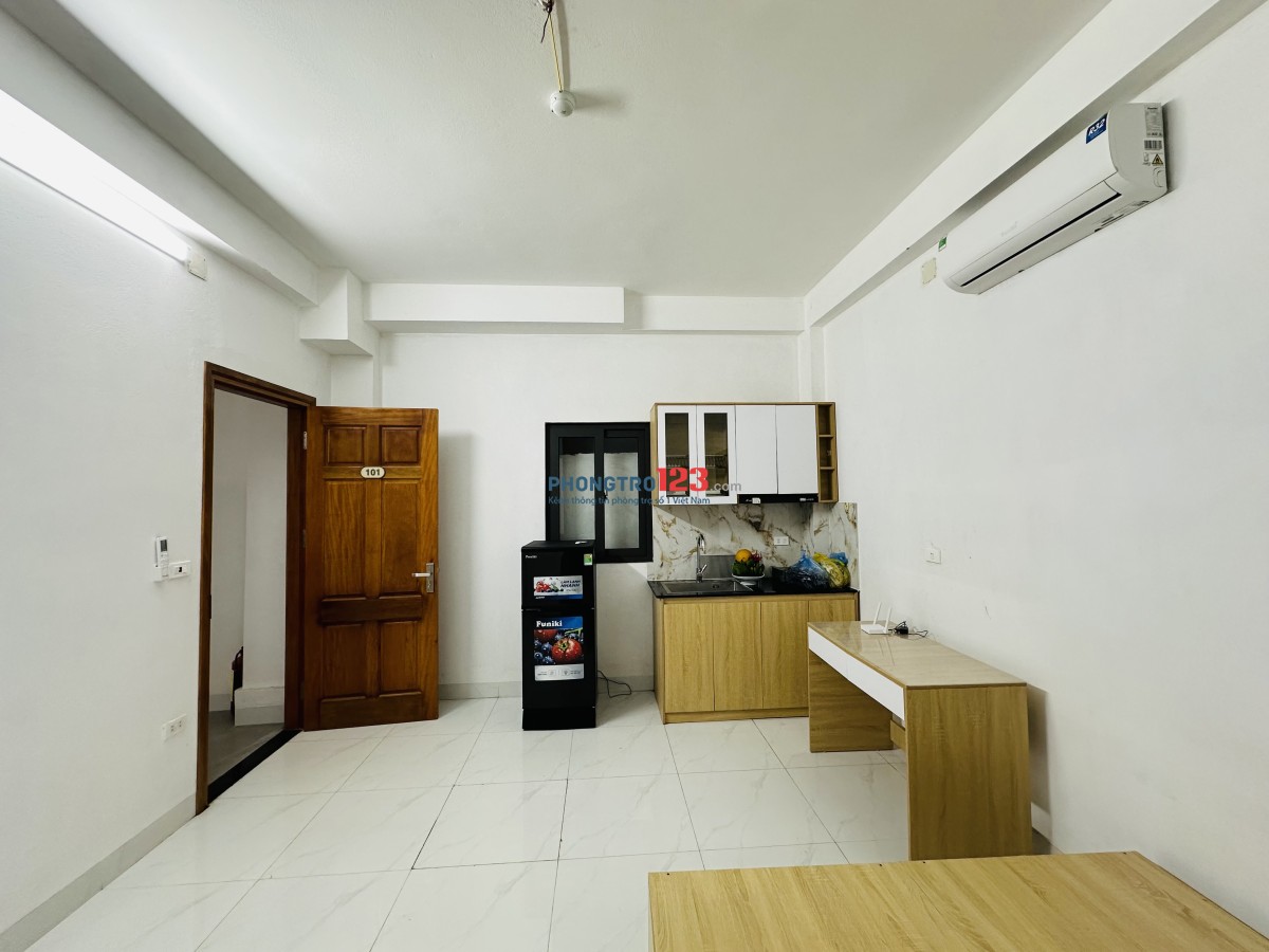 Cho thuê phòng SV gần CĐ FPT, ĐH Công nghiệp kiểu Studio vào ở luôn