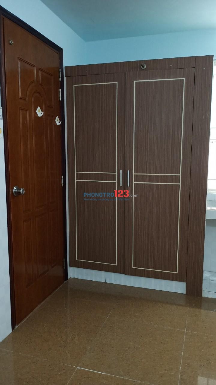 Phòng trọ quận 4 cũ Tiện nghi an ninh