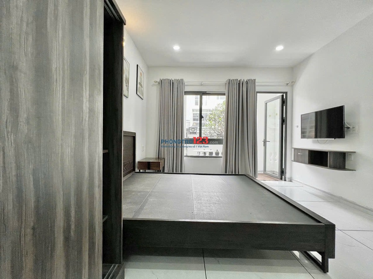 Cho thuê căn hộ ban công gần chợ bà Chiểu Nguyễn Văn Đậu Bình Thạnh