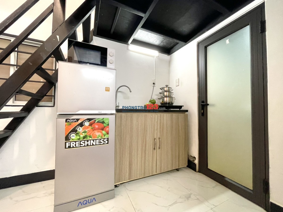 Siêu Phẩm Phòng Gác Lửng PHAN XÍCH LONG, Giá Tốt