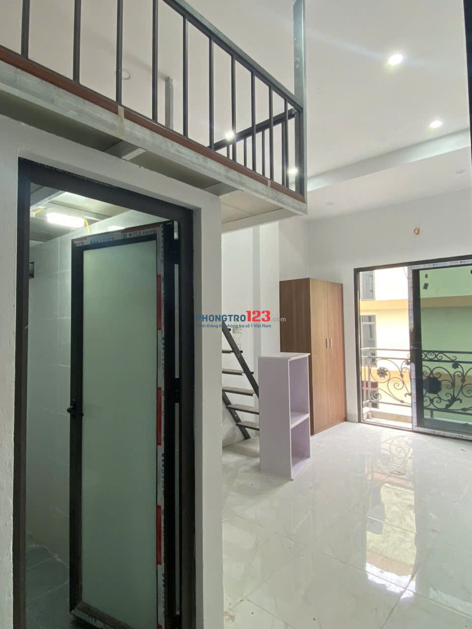 Cho thuê phòng trọ gần đại học Phenikaa, Yên Nghĩa, Dt 20m2, full nội thất khép kín, giá chỉ 3.8tr
