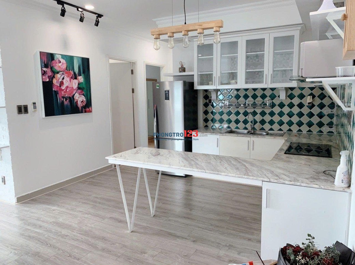 Cho thuê Carillon 3- rộng 89m2, 2p ngủ, 2wc,căn góc 12tr/tháng