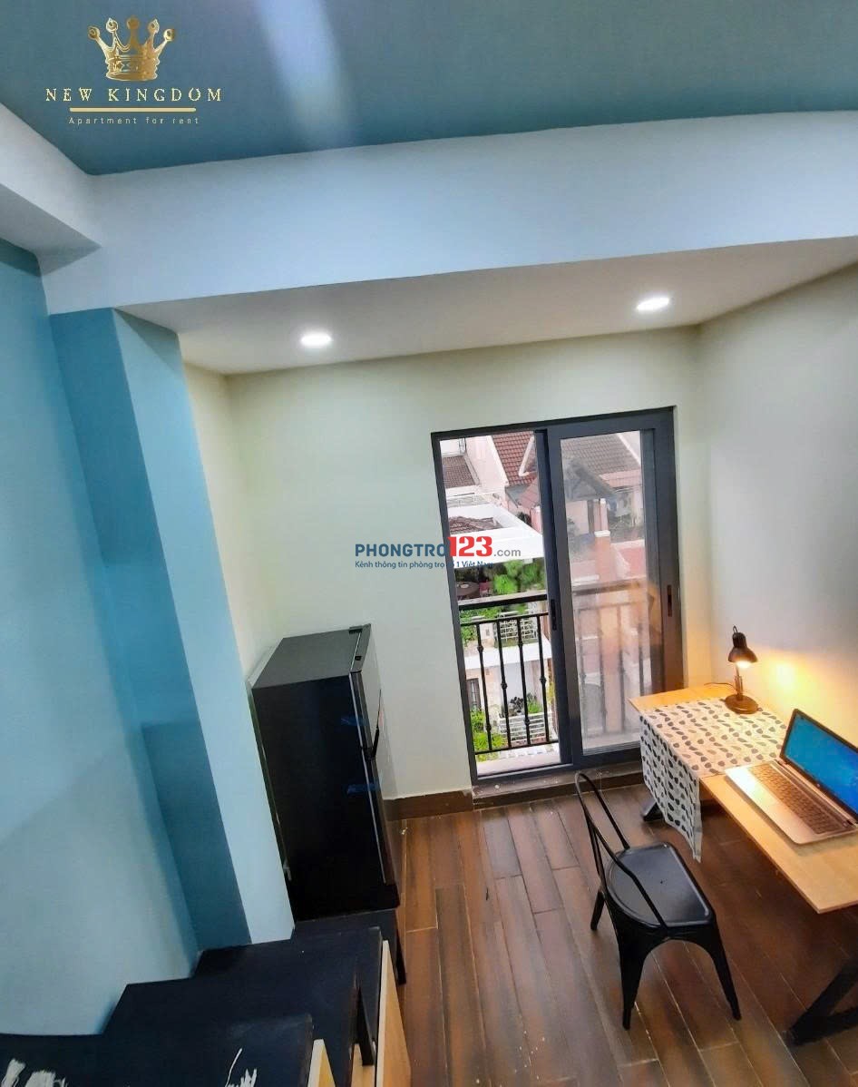 Thuê ngay căn hộ có gác ban công 30m2 full nội thất ngay Ung Văn Khiêm 500m đi bộ qua Ngoại Thương